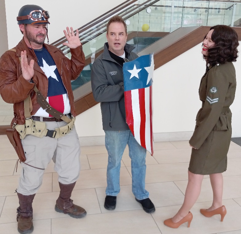 captain america shield army woman quad comic book con cosplay cedar rapids iowa 2022
