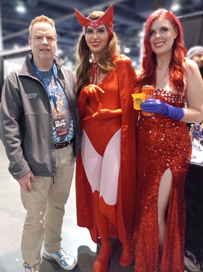 marvel scarlet witch sexy jessica rabbit cosplay at lvl up expo las vegas 2022